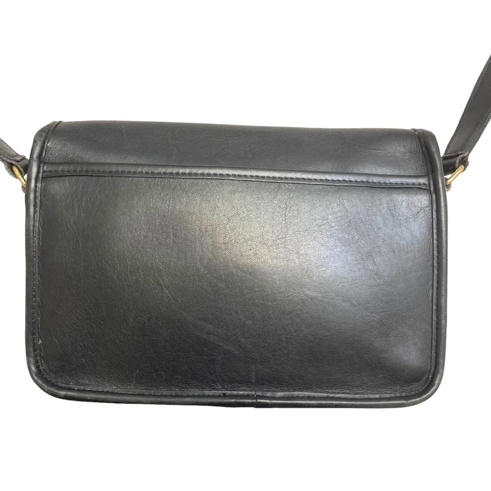 Coach vintage black leather compartment bag